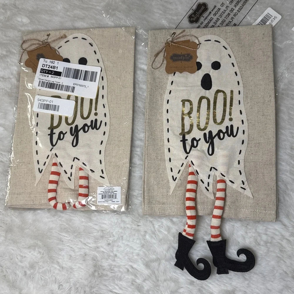 Mud Pie Set 2 Halloween Tea Tip Towels NEW Decor Dangling Leg Ghost Gift Neutral